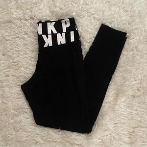 *SOLD* Victoria’s Secret Pink leggings